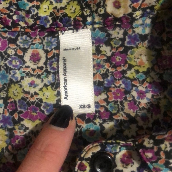 AA Twist Tie Crop Top - Picture 4 of 4